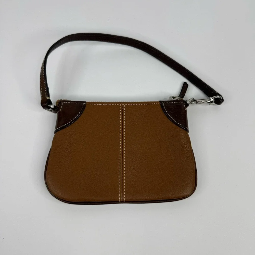 Dooney & Bourke Brown Pebble Leather Wristlet Medallion Logo Zipper